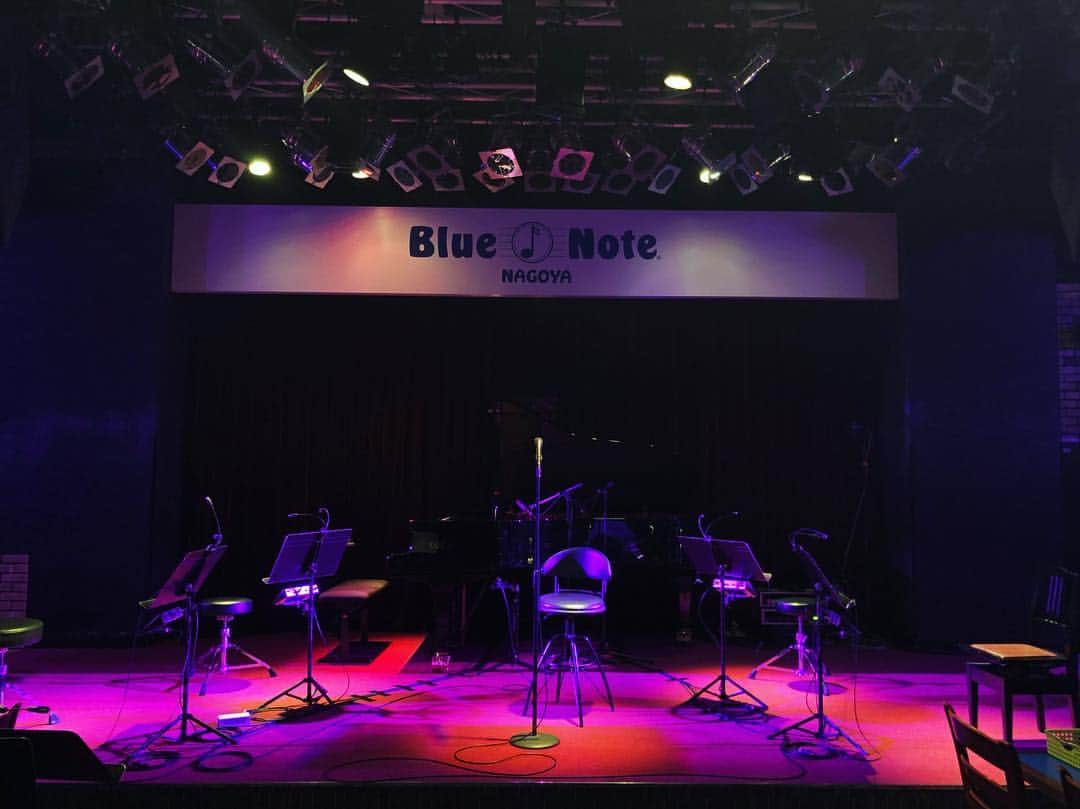 ホリエアツシさんのインスタグラム写真 - (ホリエアツシInstagram)「今宵のステージ🎶 #BlueNoteNAGOYA #ロッキンカルテット」3月16日 14時24分 - a.horie