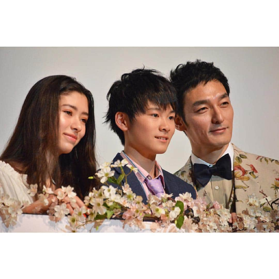 朝倉 豊さんのインスタグラム写真 - (朝倉 豊Instagram)「【映画まく子公開記念舞台挨拶】 3/15公開 #新音 氏 #まく子 model: @ninon_official  hairmake: #川村友子 氏 #mywork ※詳細は18日月曜日の各社エンタメ情報番組にて ※各社Web媒体様より引用。リポストはご遠慮ください。」3月16日 14時28分 - stylist_yutaka