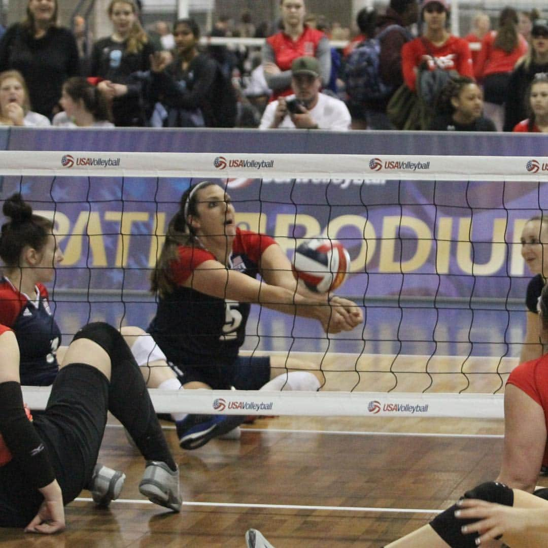 USA Volleyballさんのインスタグラム写真 - (USA VolleyballInstagram)「Veterans paved the way to two @usav_sitting_wnt wins over @volleyballCanada, but 3 @teamusa players made their international debuts with significant contributions. The 5-match series continues on Saturday at 9 a.m. and 3 p.m. at @crossroadsvb in #Denver. Details on www.usavolleyball.org. @usparalympics」3月16日 14時50分 - usavolleyball