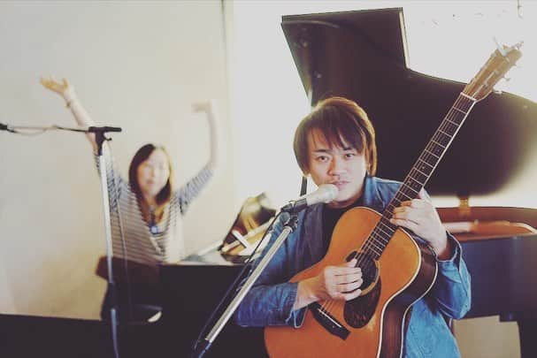 近藤薫さんのインスタグラム写真 - (近藤薫Instagram)「ライブ終了！楽しかった。 #acousticguitar #livehouse #天窓 #NU #ギター #mozku」3月16日 14時46分 - kondo_kaoru