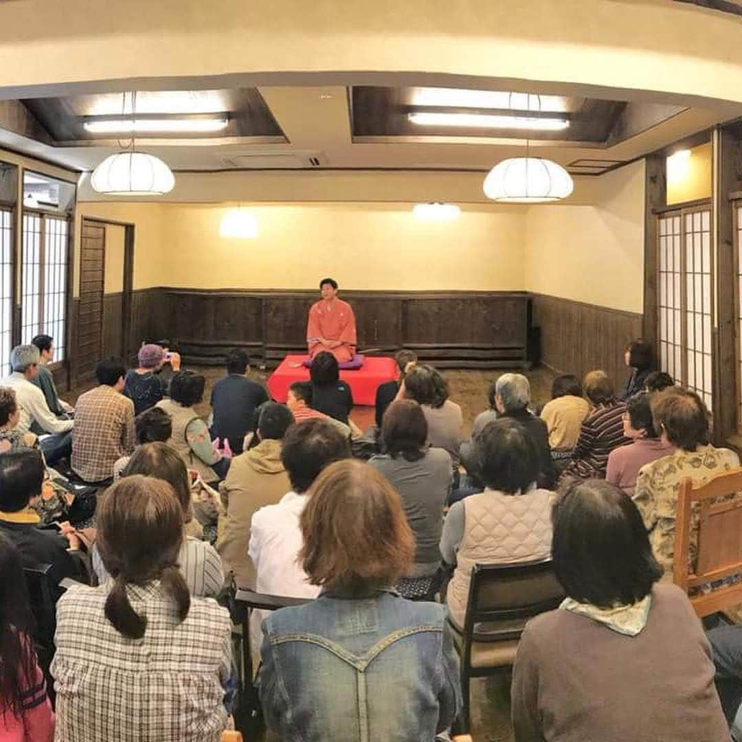 山内要さんのインスタグラム写真 - (山内要Instagram)「今日は落語を一席♪ イベント・自治体や企業・施設等々で 出張落語の御用命が御座いましたら・・是非〜♪ #出張 #落語 #御用命ください #イベント #自治体 #企業 #施設 #熊本 #熊本県 #熊本市」3月16日 14時56分 - keitokujiro