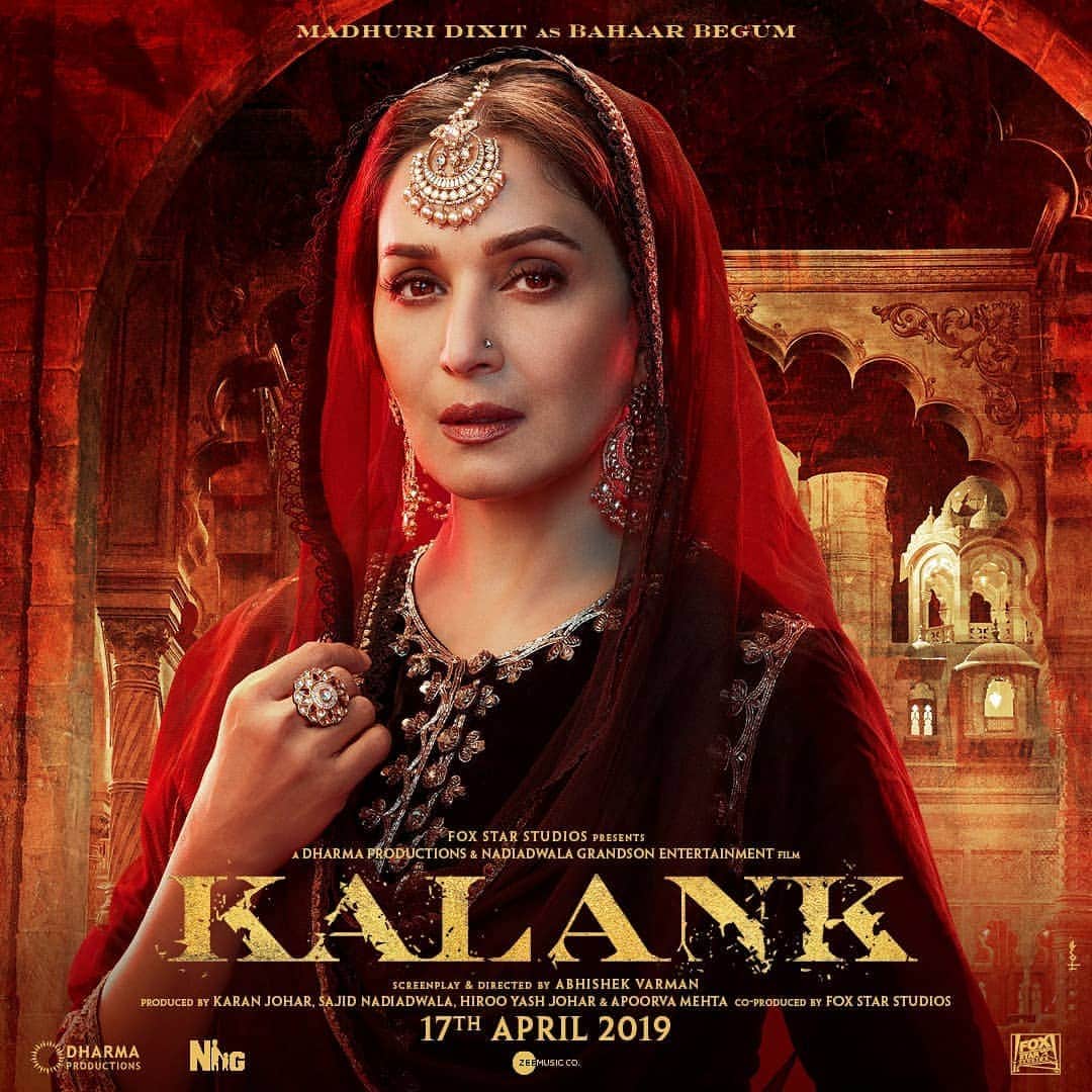 のインスタグラム：「#BahaarBegum 🌷 #Kalank releases on 17th April」