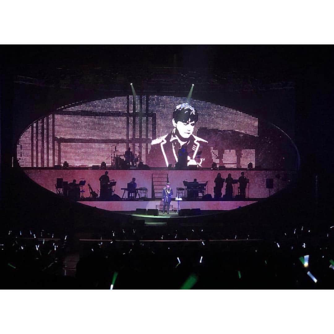 梁夏銀さんのインスタグラム写真 - (梁夏銀Instagram)「. . . #mcthemax #콘서트  #매년가고싶어짐 ....🥺」3月17日 1時32分 - yang_haeun