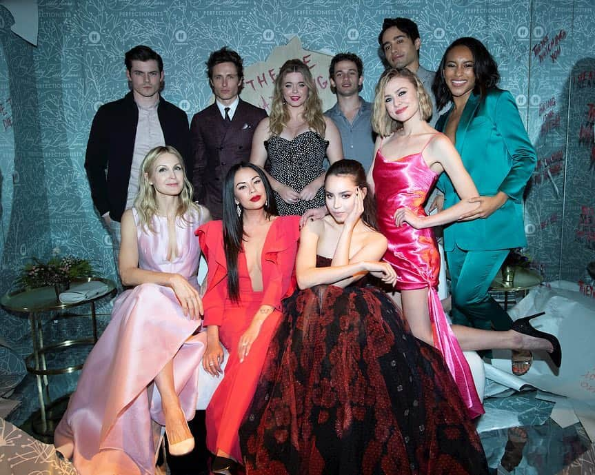 ジャネル・パリッシュさんのインスタグラム写真 - (ジャネル・パリッシュInstagram)「Too many photos, and too much fun. Last night we premiered our pretty little show and it was all a dream. #plltheperfectionists」3月17日 1時46分 - janelparrish