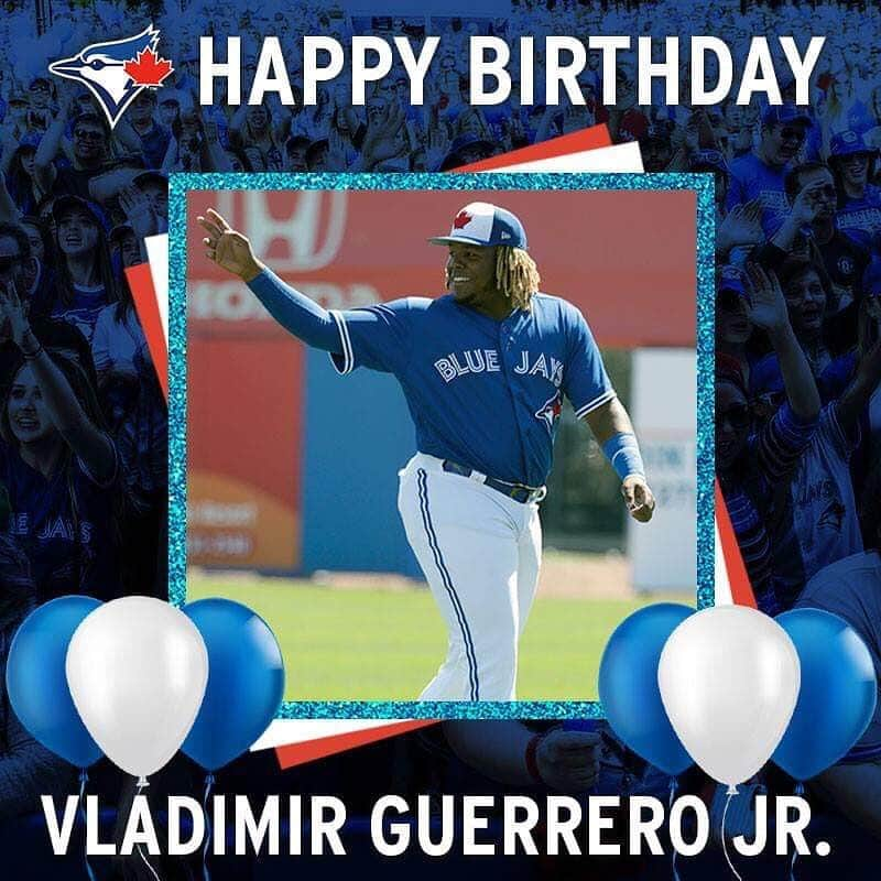 トロント・ブルージェイズさんのインスタグラム写真 - (トロント・ブルージェイズInstagram)「Join us in wishing a very happy 20th birthday to @vladdyjr27! Feliz Cumpleaños! 🎉🎈🎂」3月17日 2時24分 - bluejays