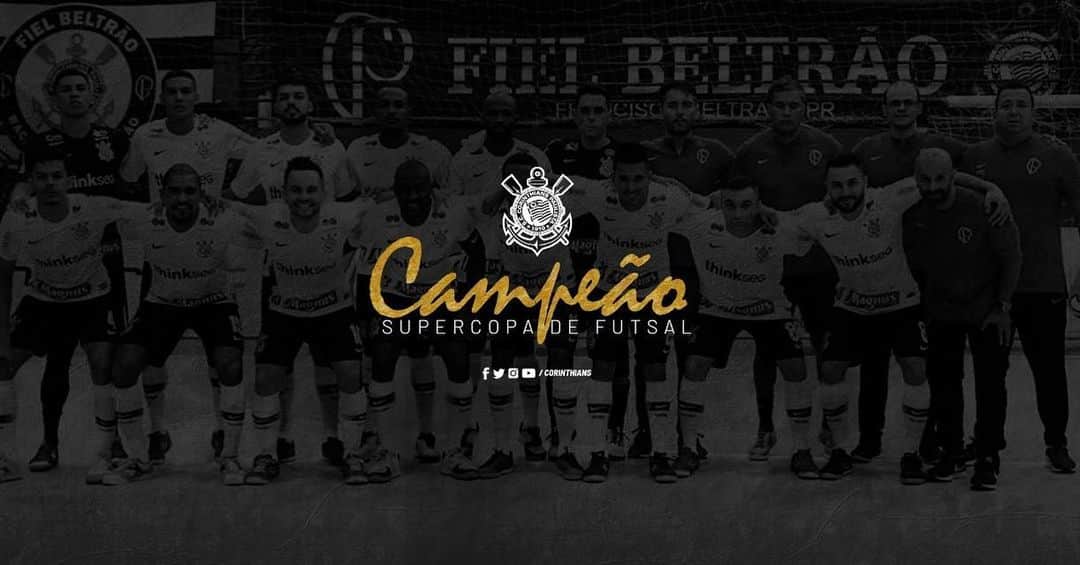 コリンチャンスさんのインスタグラム写真 - (コリンチャンスInstagram)「É CAMPEÃO! 🏆  O @sccorinthians.futsal abre a temporada do futsal com chave de ouro! Hoje o Timão bateu o Marreco-PR por 4 a 2 e conquistou a Supercopa. De quebra, o Coringão levou uma vaga na Libertadores da modalidade.  #TimãoPoliesportivo #VaiCorinthians」3月17日 2時27分 - corinthians