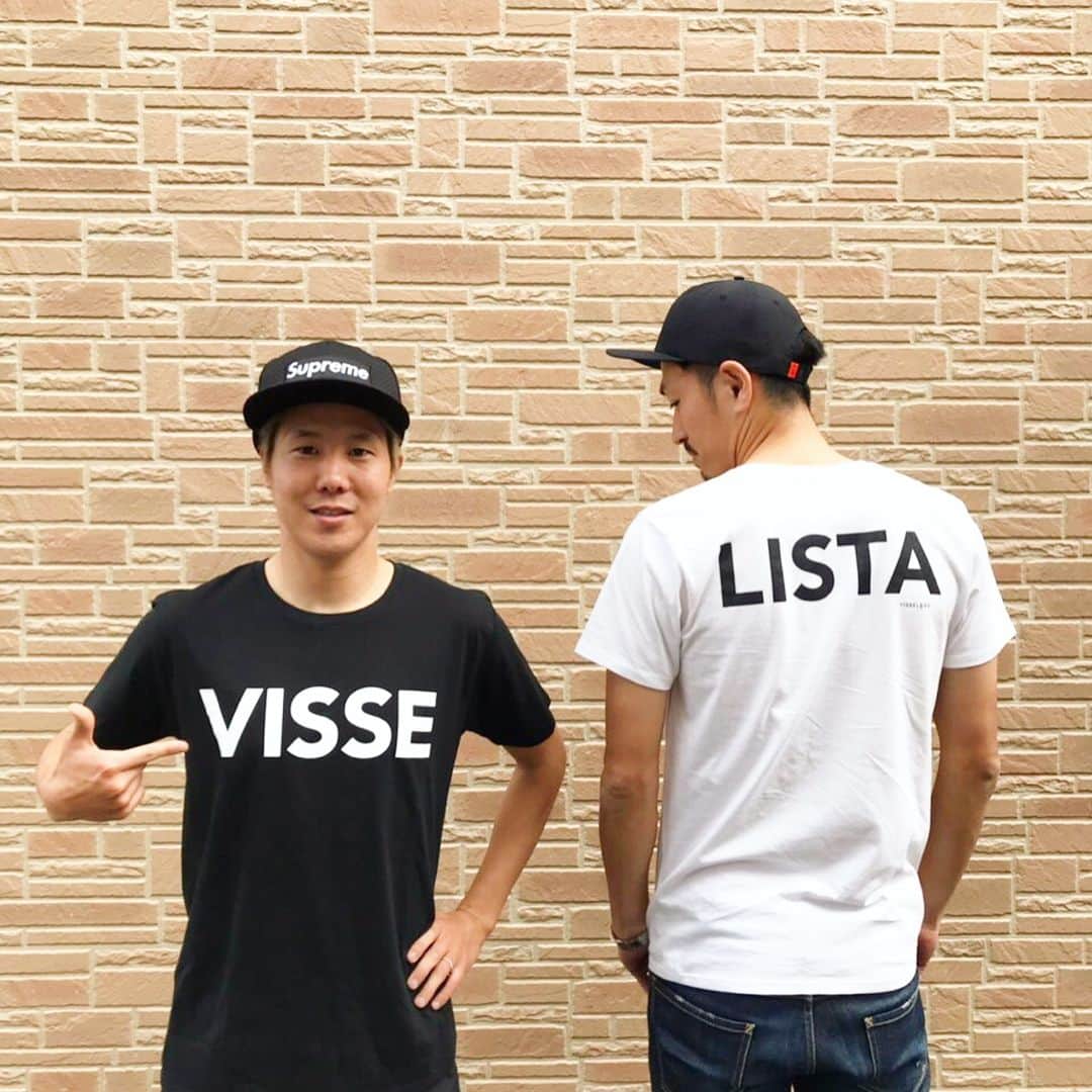 渡部博文さんのインスタグラム写真 - (渡部博文Instagram)「VISSEL&GO.から新作。 昨年からグッズの雰囲気が変わり、シンプルでより格好良くなってます。 他の商品も神戸らしいオシャレなデザインに。 明日は連戦最後のゲーム、全員で勝利を掴んで最高の一日にしよう！ . #visselandgo #ヴィッセルアンドゴー」3月16日 17時37分 - hirofumi0707