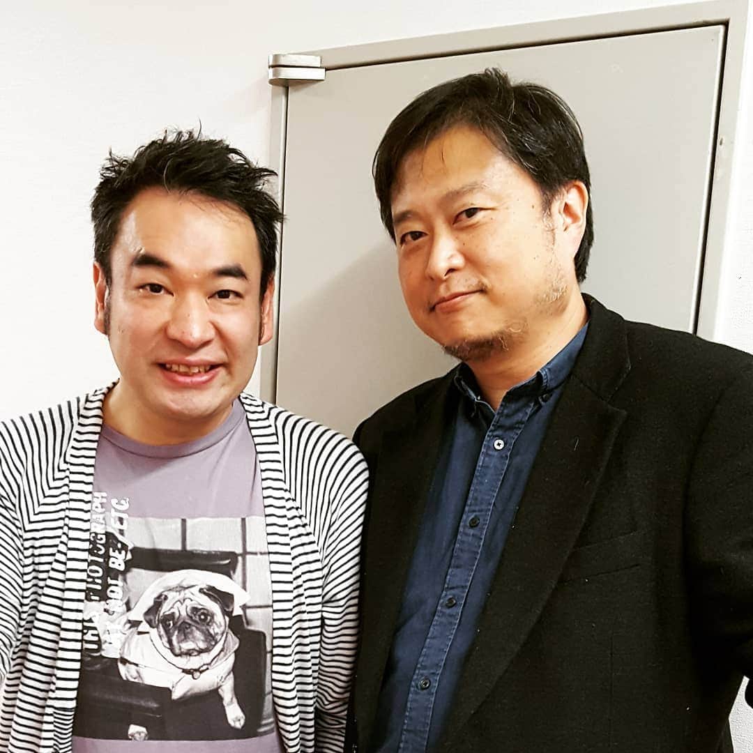 のインスタグラム：「札幌に続き、金沢にも高校の演劇部時代の後輩が来てくれました。 各地に後輩がいて、こうやって観に来てくれるのはありがたいものです。 会うとやっぱり高校の頃に戻っちゃうなぁ。ありがとう！」
