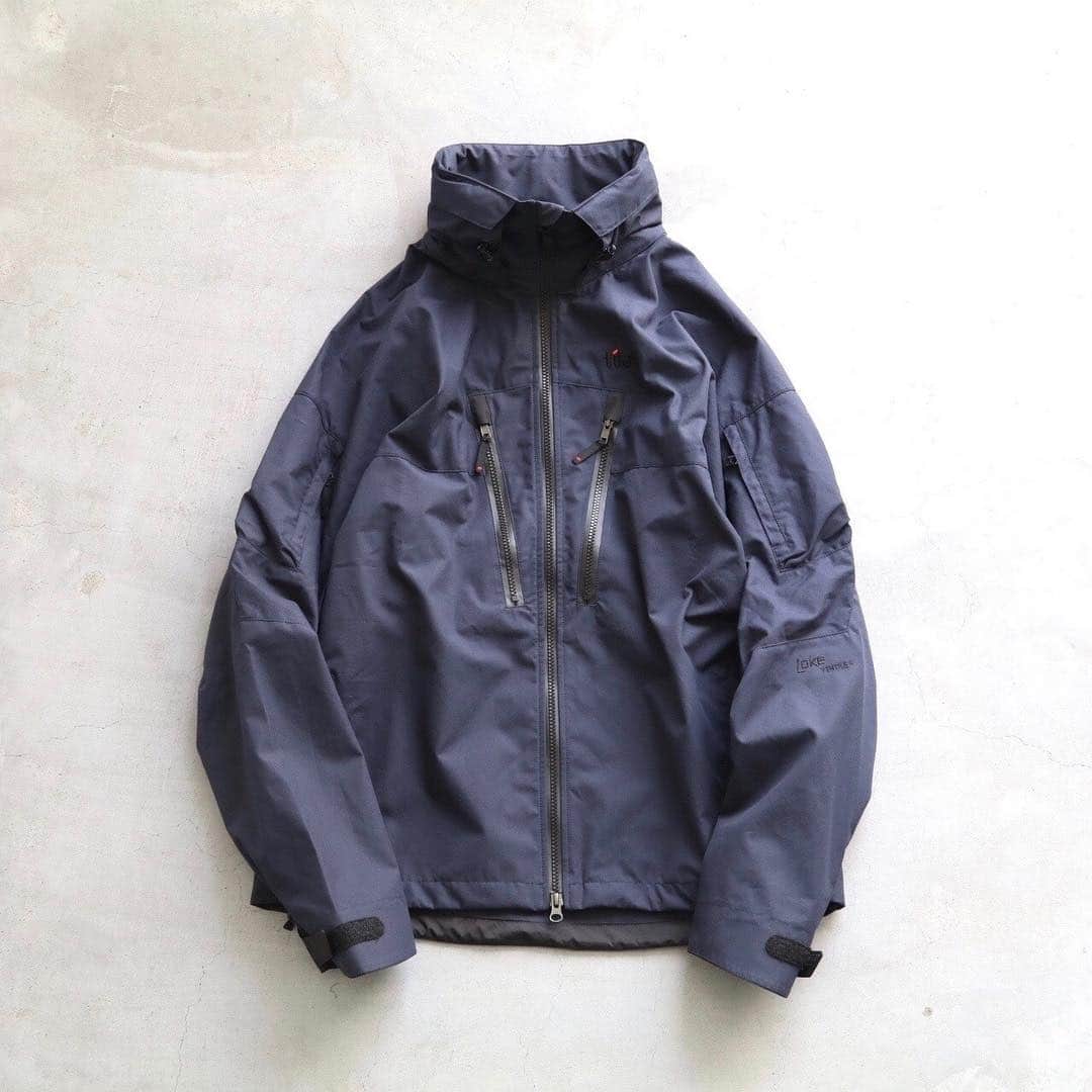 wonder_mountain_irieさんのインスタグラム写真 - (wonder_mountain_irieInstagram)「_ Tilak / ティラック "Loke Jacket-Ventile" ¥61,560-  _ 〈online store / @digital_mountain〉 http://www.digital-mountain.net/shopdetail/000000005062 _ 【オンラインストア#DigitalMountain へのご注文】 *24時間受付 *15時までのご注文で即日発送 *1万円以上ご購入で送料無料 tel：084-973-8204 _ We can send your order overseas. Accepted payment method is by PayPal or credit card only. (AMEX is not accepted)  Ordering procedure details can be found here. >>http://www.digital-mountain.net/html/page56.html _ 本店：#WonderMountain  blog>> http://wm.digital-mountain.info _ #Tilak #ティラック  #LokeJacket #GORETEX _ 〒720-0044  広島県福山市笠岡町4-18 JR 「#福山駅」より徒歩10分 (12:00 - 19:00 水曜定休) #ワンダーマウンテン #japan #hiroshima #福山 #福山市 #尾道 #倉敷 #鞆の浦 近く _ 系列店：@hacbywondermountain _」3月16日 18時31分 - wonder_mountain_