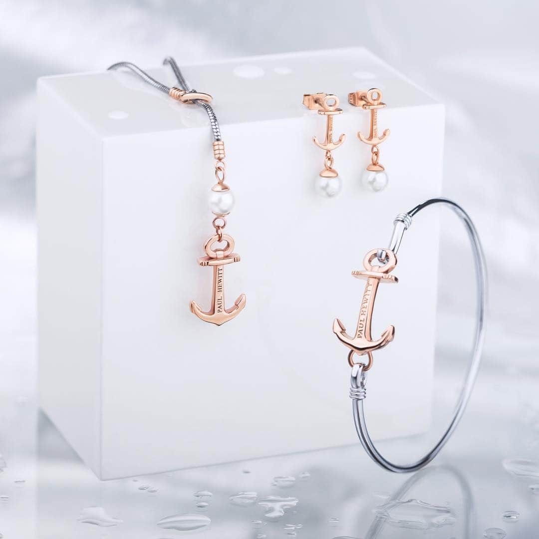 PAUL HEWITTさんのインスタグラム写真 - (PAUL HEWITTInstagram)「An anchor for any occasion. ⚓💫 #getAnchored #paulhewitt #anchorpearl #anchorcuff __ #womensaccessories #jewellery #womenstyle #womensjewelry #rosegold #pearl #details #anchorlove #womenswear #jewelry #accessories #anchor #bracelet #earring #cuff #necklace」3月16日 18時47分 - paul_hewitt