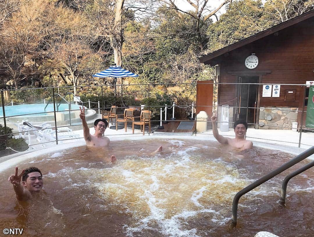 日本テレビ系『シューイチ』さんのインスタグラム写真 - (日本テレビ系『シューイチ』Instagram)「. 好評につき早くも第2弾✌️ 芸能界屈指のサウナー藤森慎吾さんが教える 🔥♨️気持ち良すぎるサウナの世界♨️🔥 . 今回はEXILE SHOKICHIさんが新弟子として登場🤩 SHOKICHIさんは週5でサウナに通うガチのサウナー🔥 . サウナー2人も唸る激アツ110℃のサウナや 水風呂には入らない⁉️新しいクールダウン法など まだまだ知らない奥が深〜い サウナの世界をご紹介します🔥🔥🔥 . #シューイチプレミアム #オリエンタルラジオ#藤森慎吾 #EXILE#SHOKICHI #佐藤義朗 #シューイチ#shu1tv」3月16日 18時51分 - shu1tv