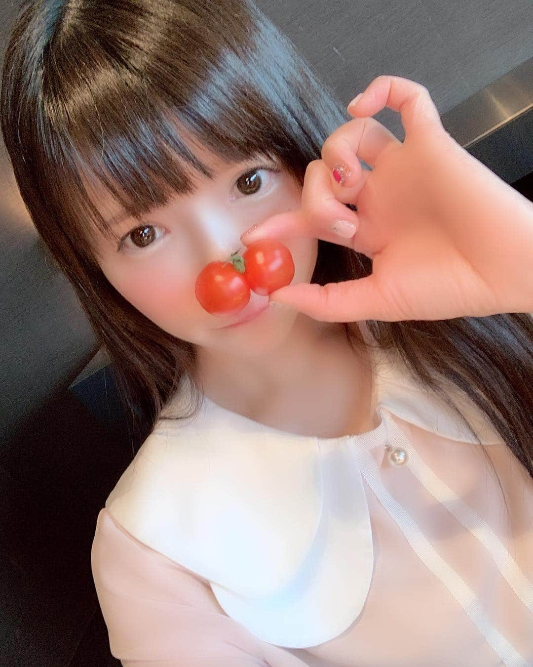 もえのあずきさんのインスタグラム写真 - (もえのあずきInstagram)「ふたごちゃんトマト💓 #双子トマト#ふたごちゃん#ミニトマト#hotelnewotani #ホテルビュッフェ」3月16日 18時52分 - moeazukitty