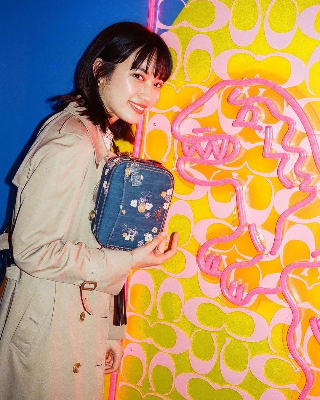 のインスタグラム：「LIFE COACH TOKYO PARTY SNAPS #coach#lifecoach#lifecoachtokyo#lifecoach東京#pr#streetstyle#droptokyo#tokyo#japan#streetscene#streetfashion#streetwear#streetculture#fashion#film#filmphotography Photography: @dai.yamashiro / @kyoheihattori」
