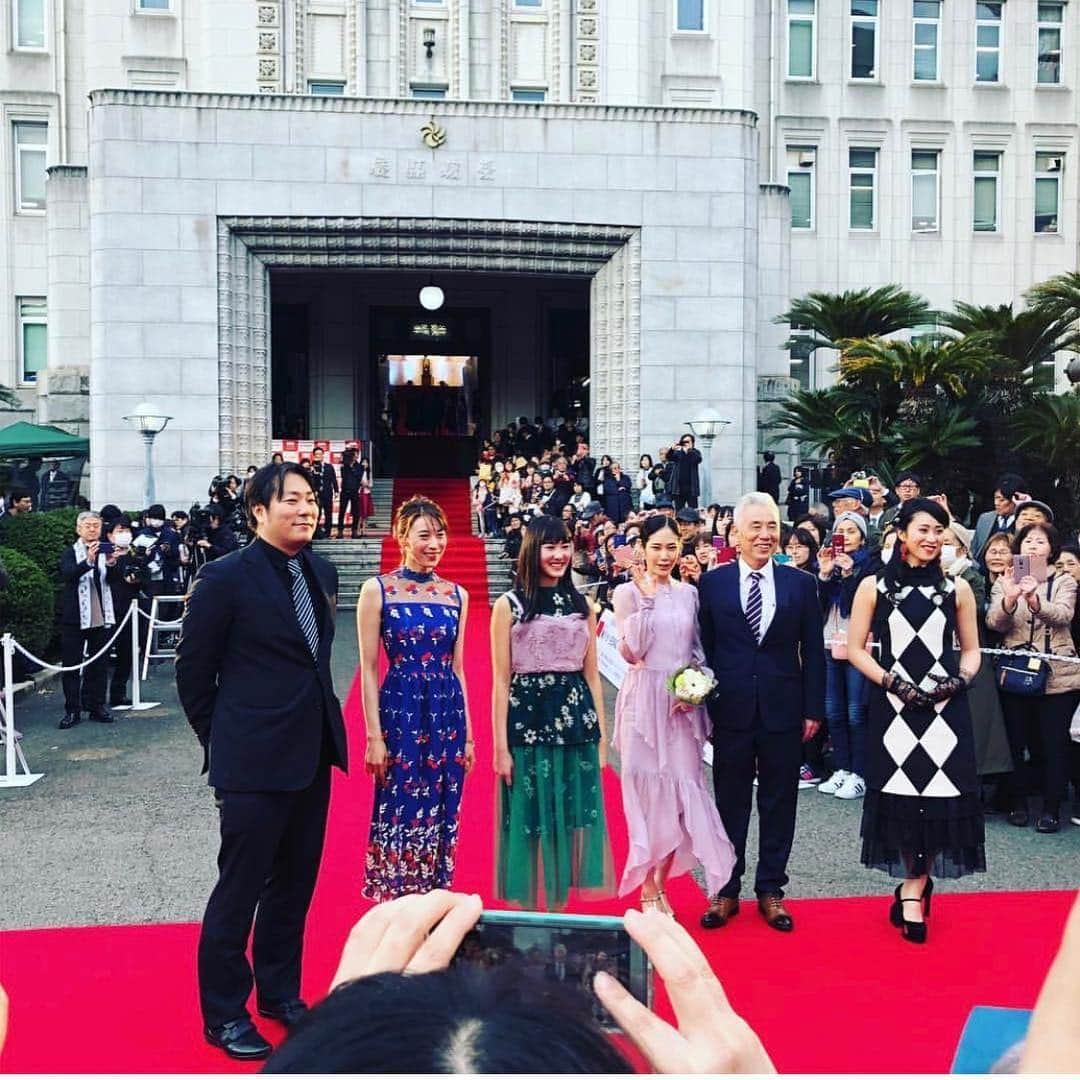 宇田恵菜さんのインスタグラム写真 - (宇田恵菜Instagram)「愛媛国際映画祭 のレッドカーペット。 すごく貴重な経験をさせていただきました！！ @nankaihoso_rnb  #casting  #actress  #キャスティング #女優 #役者  #filmingcrew #filming #撮影中 #撮影クルー #日露合作 #バルトの庭 #クランクイン #愛媛出身 #明治時代 #愛媛県松山市 #actresslife #舞台挨拶 #レッドカーペット #愛媛国際映画祭 #セントラル #宇田恵菜 #ソローキンの見た桜」3月16日 19時32分 - ena2727