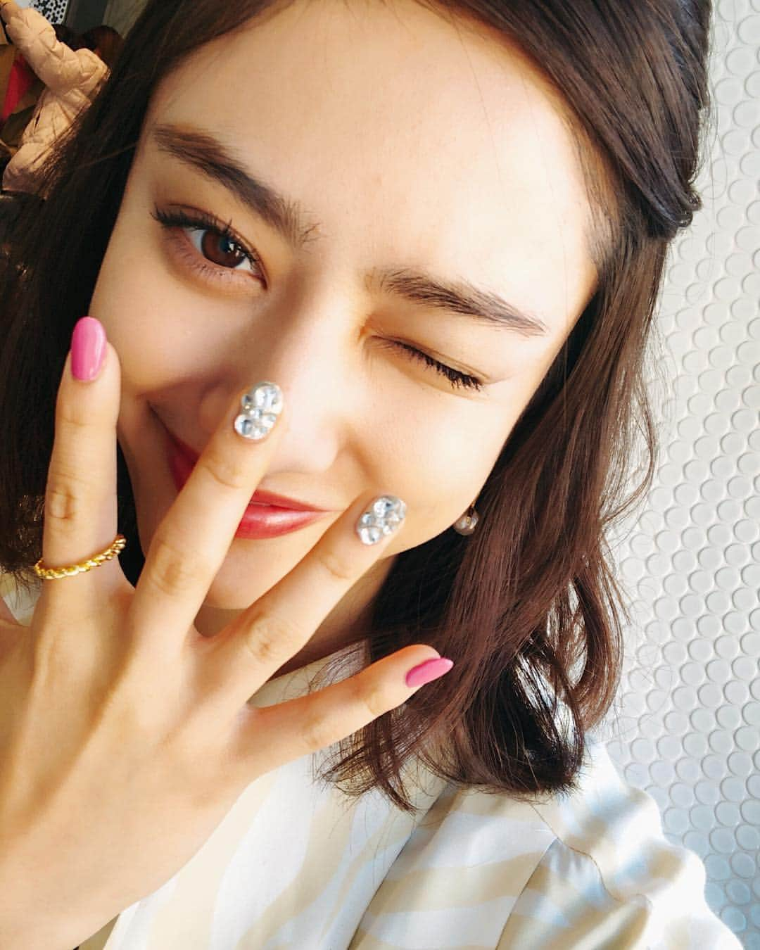 谷まりあさんのインスタグラム写真 - (谷まりあInstagram)「New nail 💅久し振りにストーンを置けた🥰 #nailmix」3月16日 19時37分 - mariaaaa728