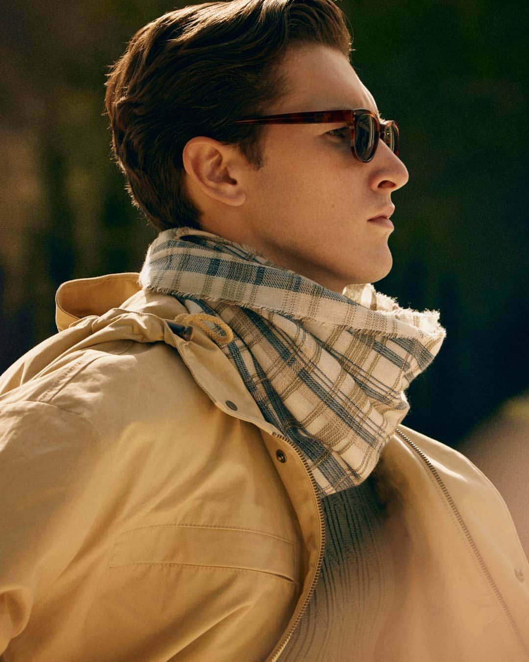ギーブス&ホークスのインスタグラム：「Casual weekend wear from Gieves & Hawkes. Shop now at gievesnandhawkes.com #gievesandhawkes #ageofexploration #summerofstyle #menswear #ebmyrowitz #ss19」
