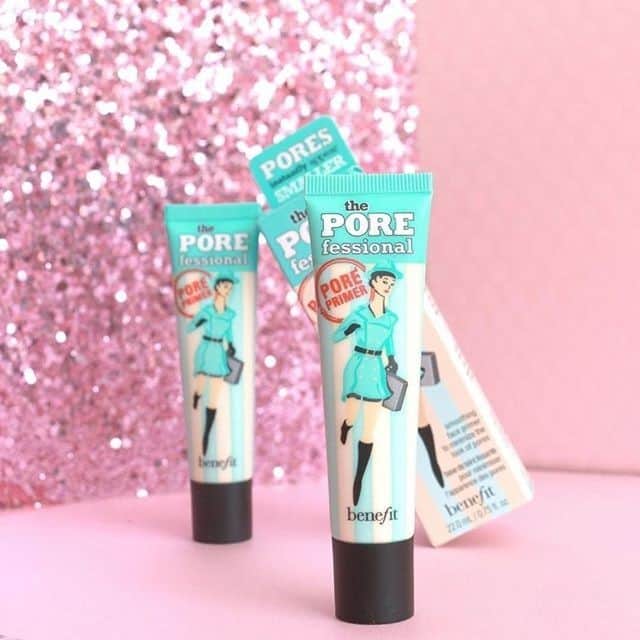 Benefit Cosmetics UKさんのインスタグラム写真 - (Benefit Cosmetics UKInstagram)「BRB, it’s time to prime! ⏰ Double tap if you can’t go a day without our #POREfessional face primer! #benefit . . . 📷 Image Description: POREfessional pore primer standing on a pink background」3月16日 20時00分 - benefitcosmeticsuk