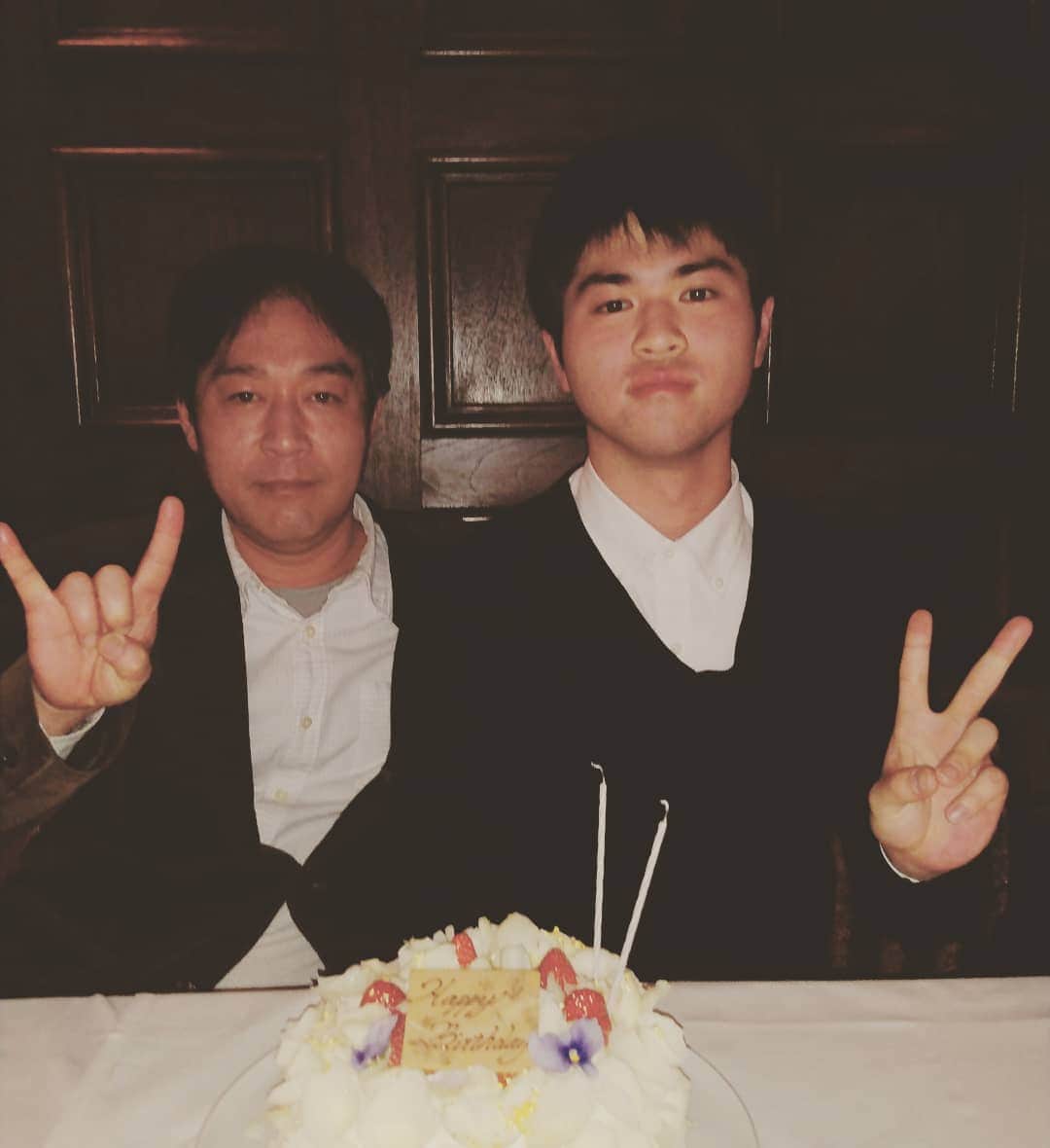 のインスタグラム：「甥っ子(3月13日生まれ)と私(3月8日生まれ)を合同で両親に祝ってもらいました😄 #歌舞伎#中村松江 #天野陽仁#早稲田大学 #就活中」