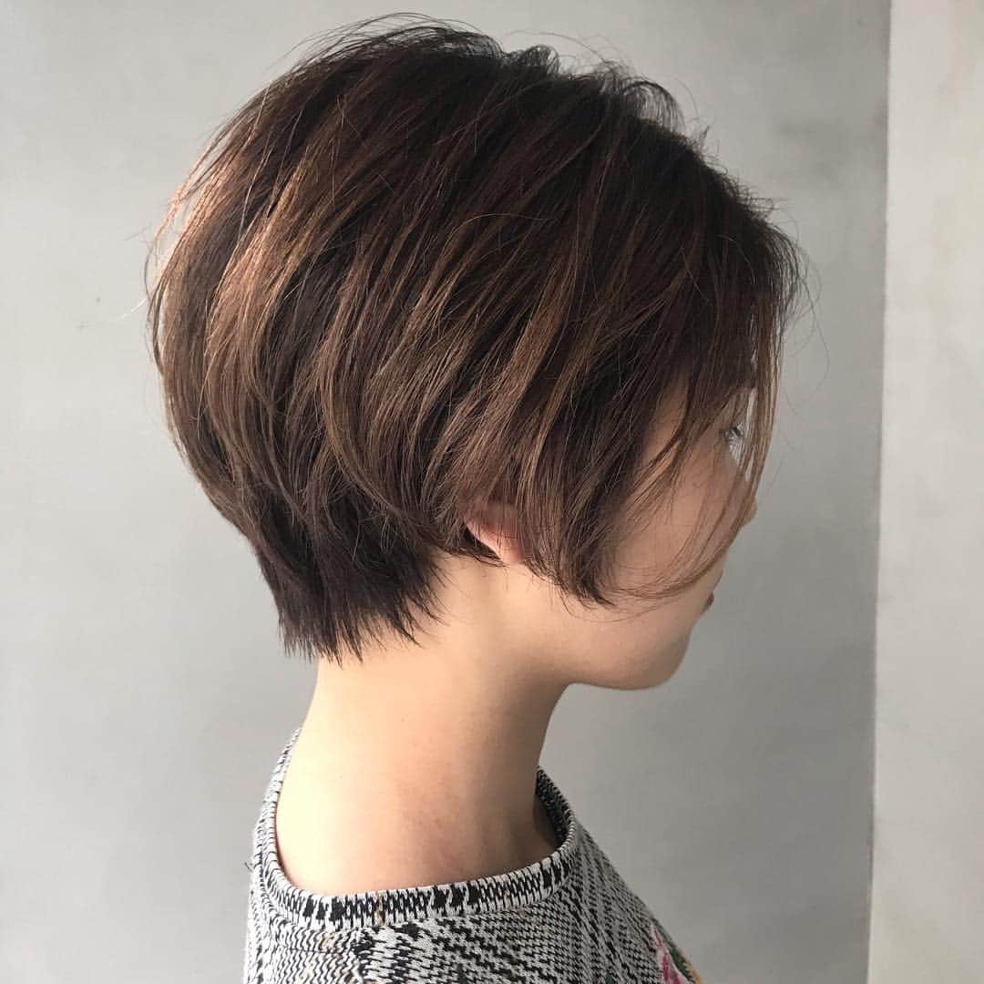 野口和弘のインスタグラム：「#お客様ヘア #ショートボブ #cieca.」