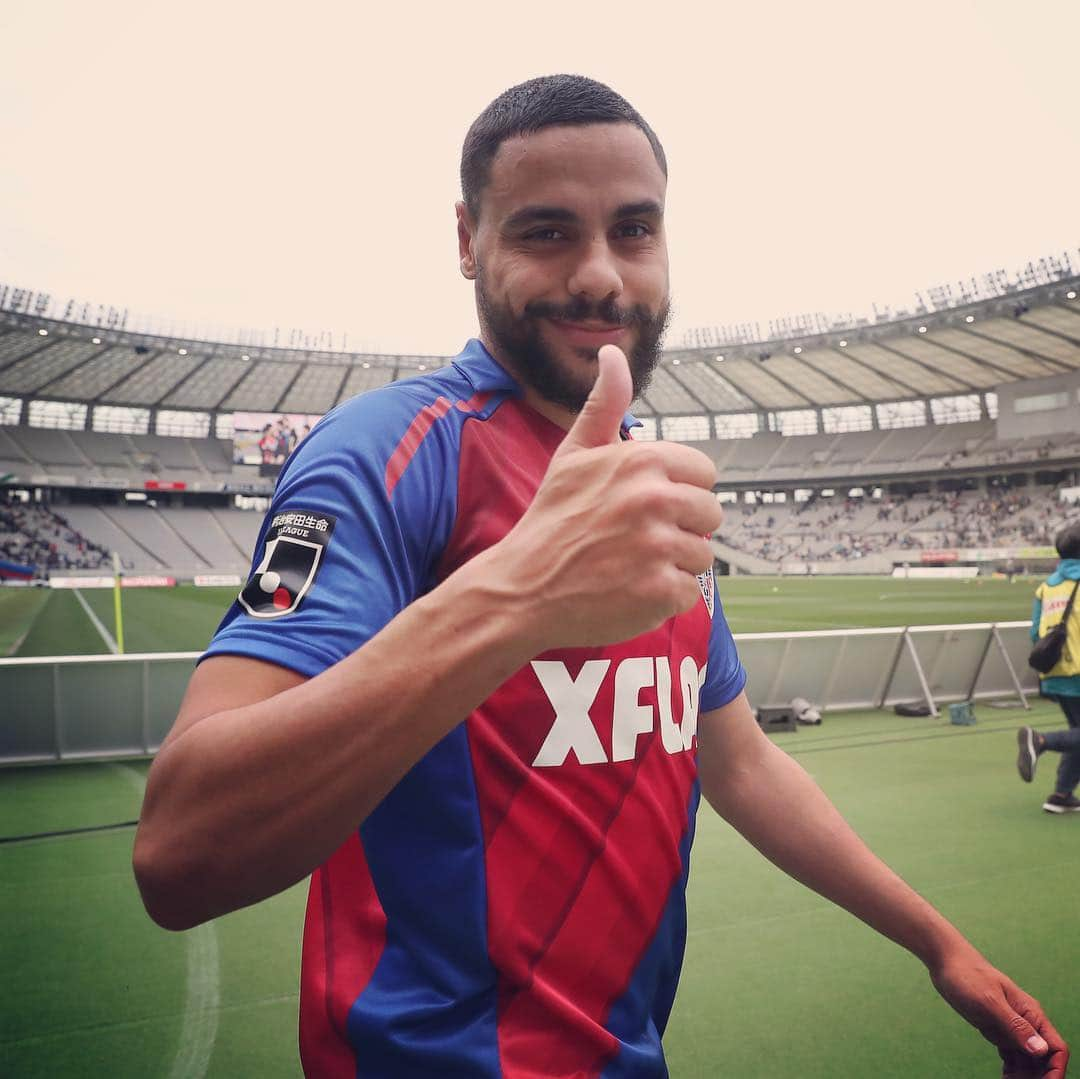 FC東京オフィシャルグッズさんのインスタグラム写真 - (FC東京オフィシャルグッズInstagram)「✊ 🔵名古屋戦 前日コメント🔴 #ディエゴオリヴェイラ 選手 @diegoqoliveira  @fctokyoofficial  #FC東京 #fctokyo #tokyo」3月16日 20時24分 - fctokyoofficial