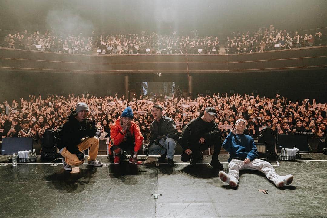サイモンD のインスタグラム：「우리 맹구 @munchinthepool 첫 콘서트 축하한다 오늘 잘했다 자랑스럽다 #AOMG」