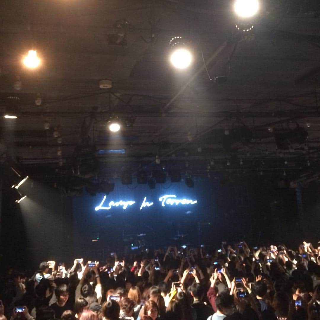 片平実さんのインスタグラム写真 - (片平実Instagram)「LAMP IN TERREN@恵比寿LIQUIDROOM 松本の声、楽曲、バンドのアンサンブル、会場一体で創ったライブに心震えた。 自分を全く好きになれない俺やお前は、彼等を好きになれた自分には誇りを持て。」3月16日 21時31分 - minorukatahira