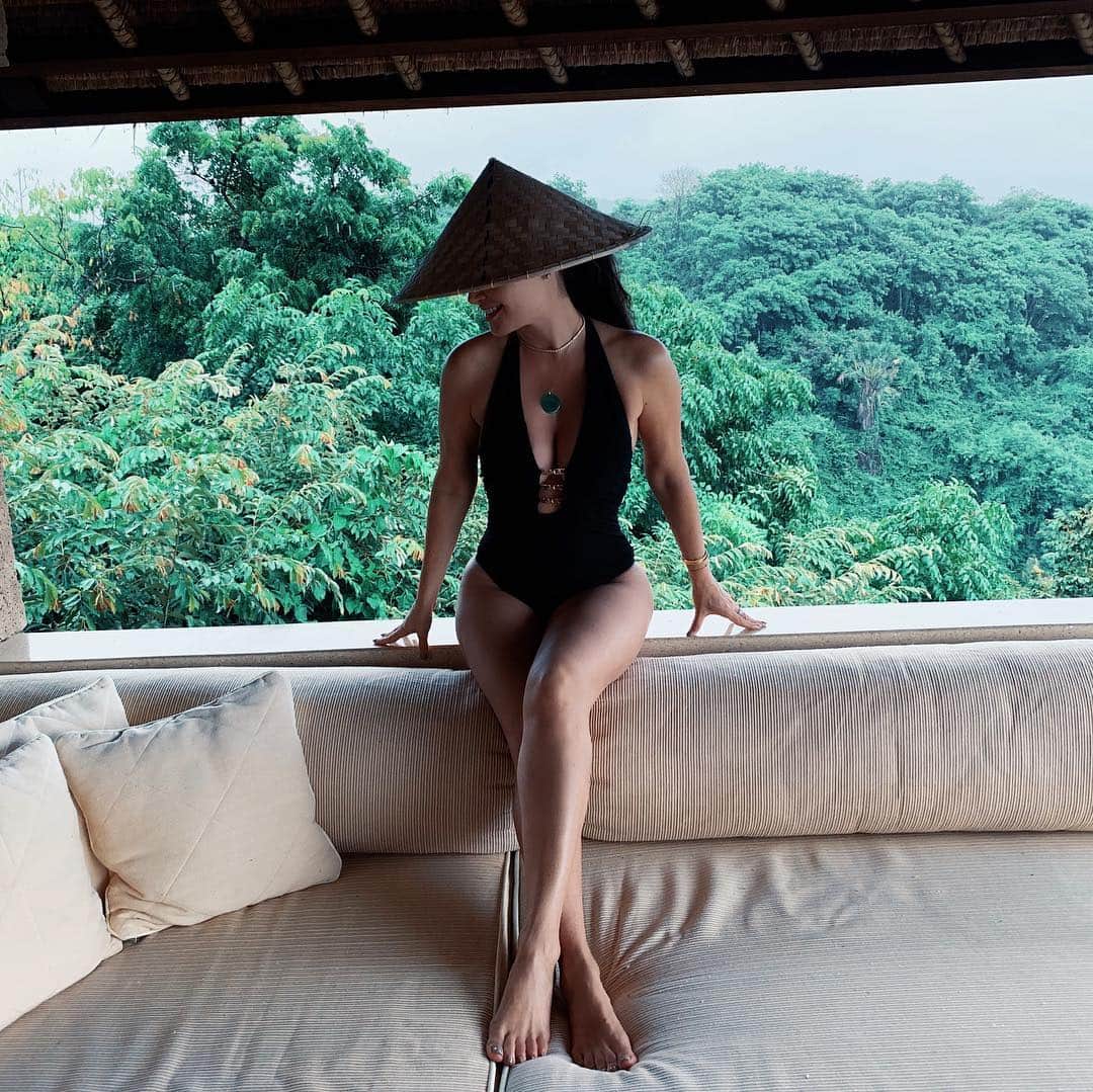 Chiquinquira Delgadoさんのインスタグラム写真 - (Chiquinquira DelgadoInstagram)「Mucha magia en este lugar ✨ #bali  #latergram #amankila」3月16日 21時38分 - chiqui_delgado