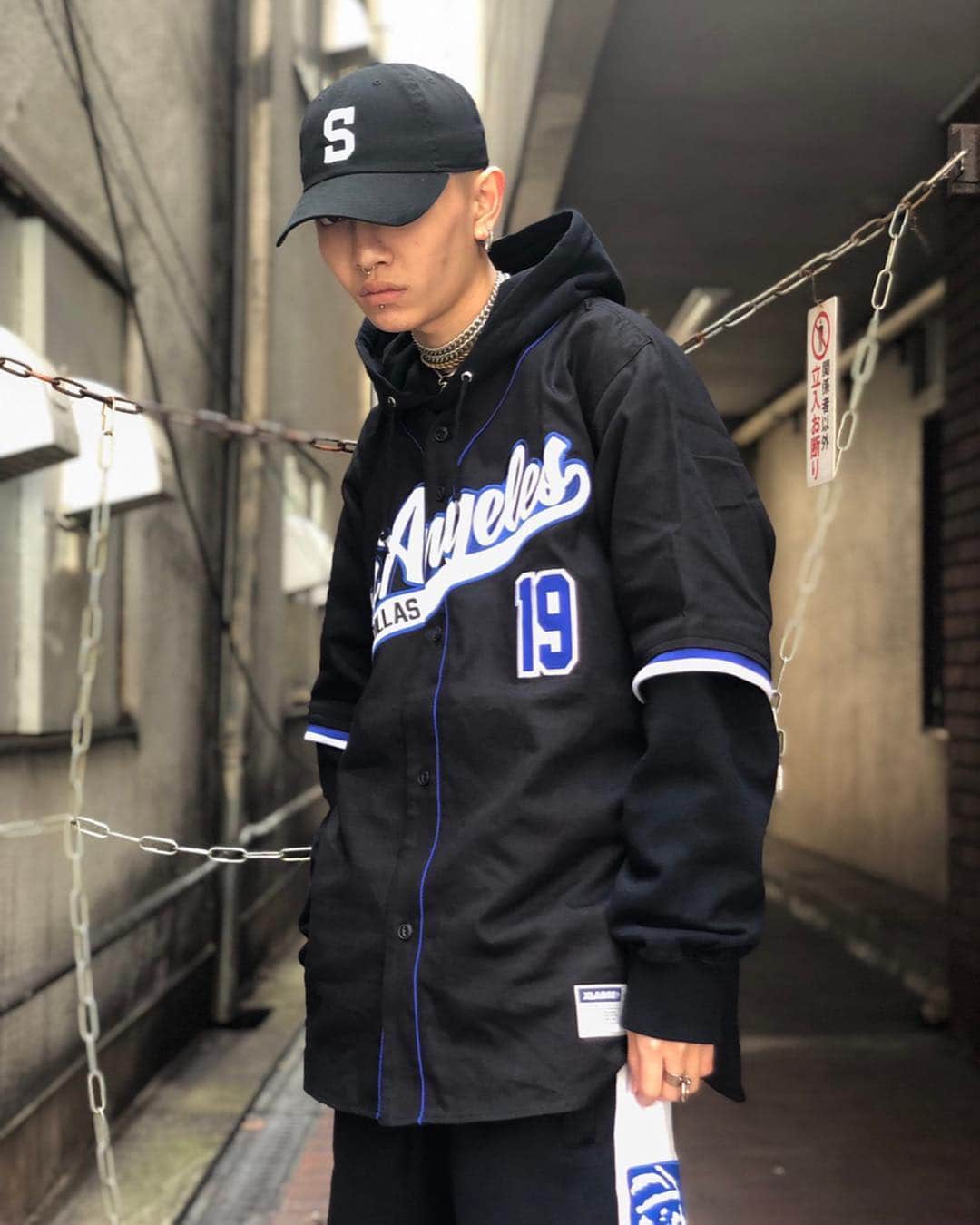 XLARGE®︎ SNAP XLARGE®︎ official SNAP instagramさんのインスタグラム写真 - (XLARGE®︎ SNAP XLARGE®︎ official SNAP instagramInstagram)「STYLE @kentaro_kazita  BASEBALL SHIRT ¥15,000＋TAX - @xlargejp #xlumeda #xlarge #xlargejp #xlarge_snap」3月16日 21時40分 - xlarge_snap