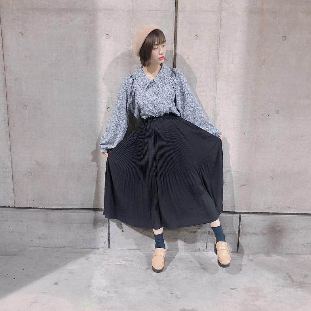 深川舞子のインスタグラム：「握手会1日目ありがとうございました😊楽しかった！ ＊ ＊ 今日はHetherコーデです！ ＊ ＊ #ootd #todayscode  #heather #ベレー帽」