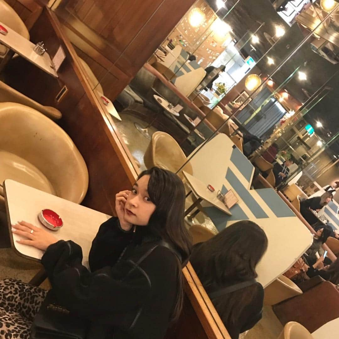 弓ライカさんのインスタグラム写真 - (弓ライカInstagram)「喫茶 マヅラ」3月16日 23時46分 - yumi_raika