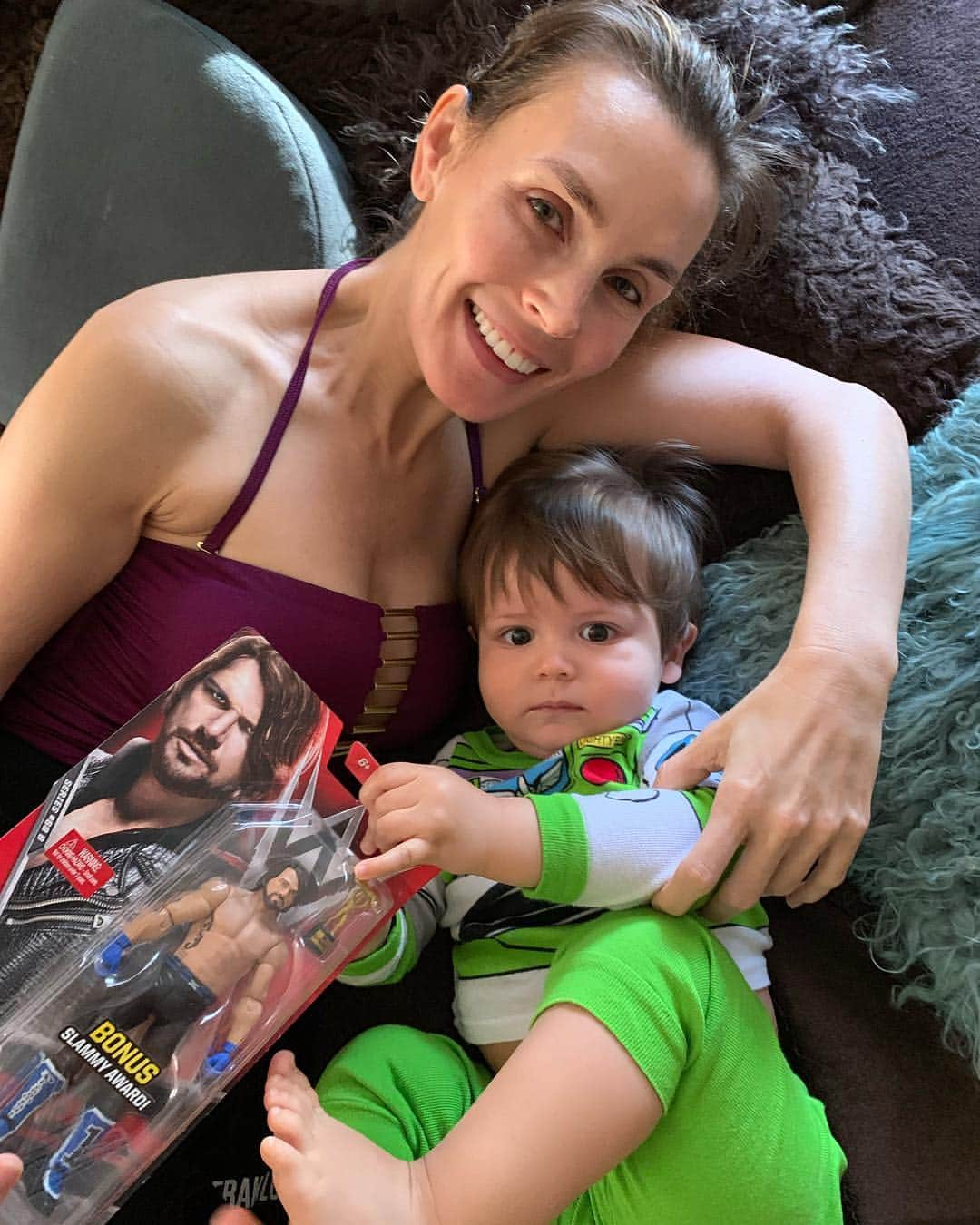 ターニャ・テイトさんのインスタグラム写真 - (ターニャ・テイトInstagram)「So @ajstylesp1 was voted the most popular so today Ozzie will unbox his 5th unboxing @WWE action figure live on YouTube. Will you be joining us? —- —- YouTube.com/tanyatatetube  #tanyatate #queentanyatate #ozzie #oswald #myson #livestream #ajstyles #wweactionfigure」3月17日 0時52分 - tanyatate