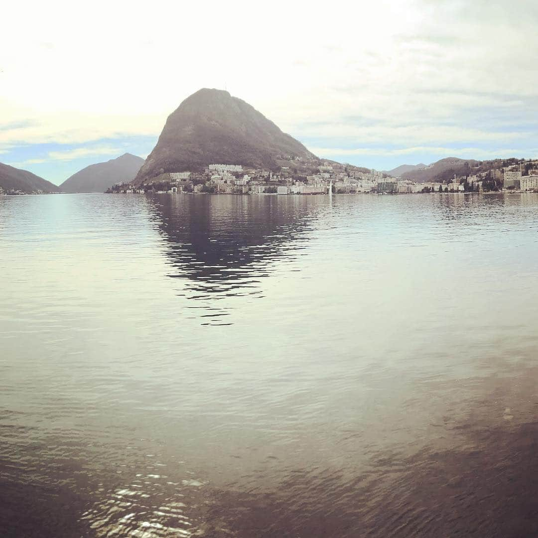 レイ・アレンさんのインスタグラム写真 - (レイ・アレンInstagram)「Here are a few pictures I took this morning as I took a train from Milan to Lugano, Switzerland and then to Lake Como.」3月17日 1時02分 - trayfour