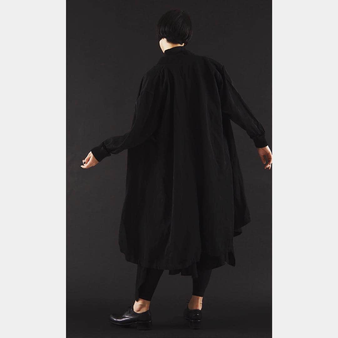 playfulさんのインスタグラム写真 - (playfulInstagram)「★STYLING SITE随時更新！★ #ys #commedesgarcons  #yohjiyamamotonoir model:  @saaaaachi530 https://www.playful-dc.com/p_styling/mobile/stylings/details1257.html  #shooting📷 #model📷 #撮影データ#古着#モデル撮影 #follow#fashionista #playful#usedclothing #osaka🇯🇵 #instapic#instafollow#instagood#instafashion#ootd#outfitblog #coordinate#着画#モデル募集#photo#ユーズド#casual#mode#cute😍 #style #着画くらぶ #着画倶楽部」3月17日 11時11分 - playful_dc