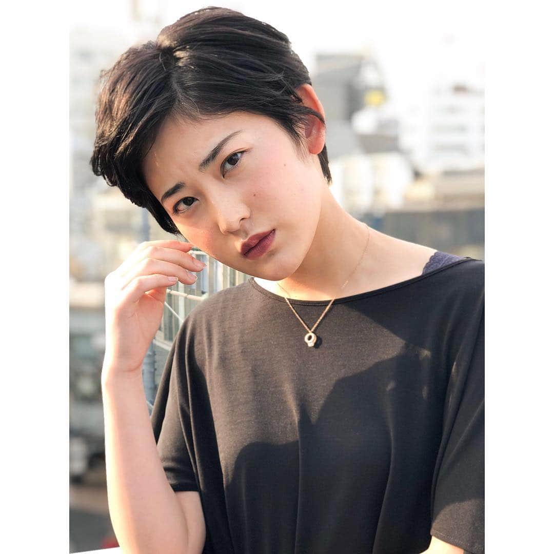 長津 健一郎のインスタグラム：「hair,makeup,styling,,,my works QUATRO撮影会 😃😊👍 —————————————— ---------------------------- @nagatsu_ken @quatrochiba.jp @quatro.style 担当プロデューサーnagatsu QUATRO千葉★ NET予約は、プロフィールのURLから^ ^ 千葉県千葉市中央区本千葉町１ー１　１階  #quatrochiba #サロモ  #メイク #美容 #ヘアスタイリスト  #ひたちなか #コーディネート#コーデ #quatro  #hairstyle  #hairstyles  #hairstylist  #ヘアサロン#ファッション#千葉中央 #撮影会 #撮影 #モデル #撮影モデル募集 #サロン #水戸 #instagood #photooftheday #love #followme」