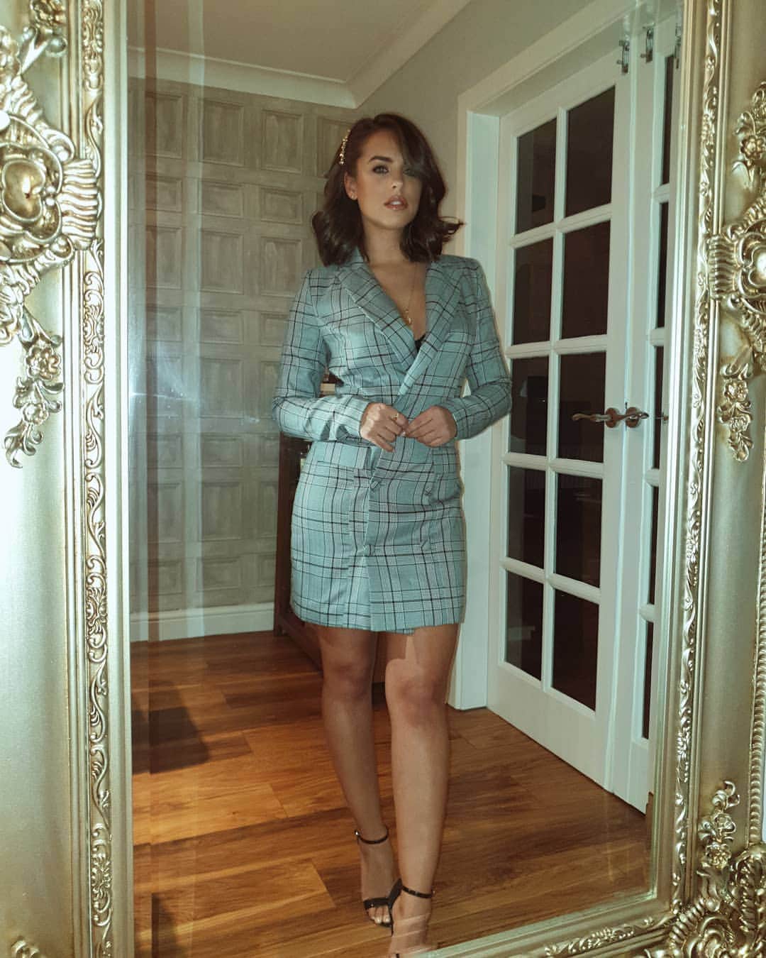 ジョージア・メイ・フットのインスタグラム：「I'm the boss tonight hun 😈」