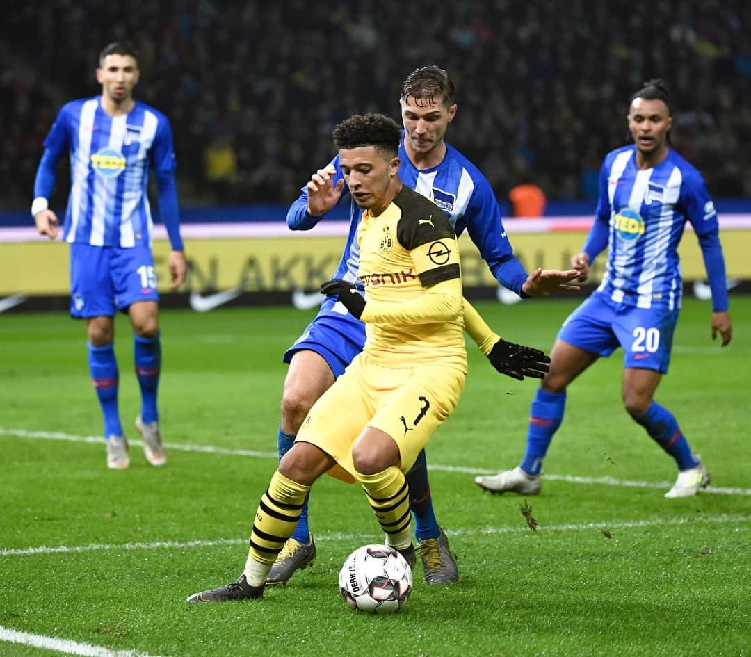 ニクラス・シュタルクのインスタグラム：「Harter Kampf, bitteres Ende! Ergebnis abhaken und nach der Länderspielpause gegen Leipzig an die Leistung anknüpfen!  #HaHoHe #HerthaBSC #NS5」