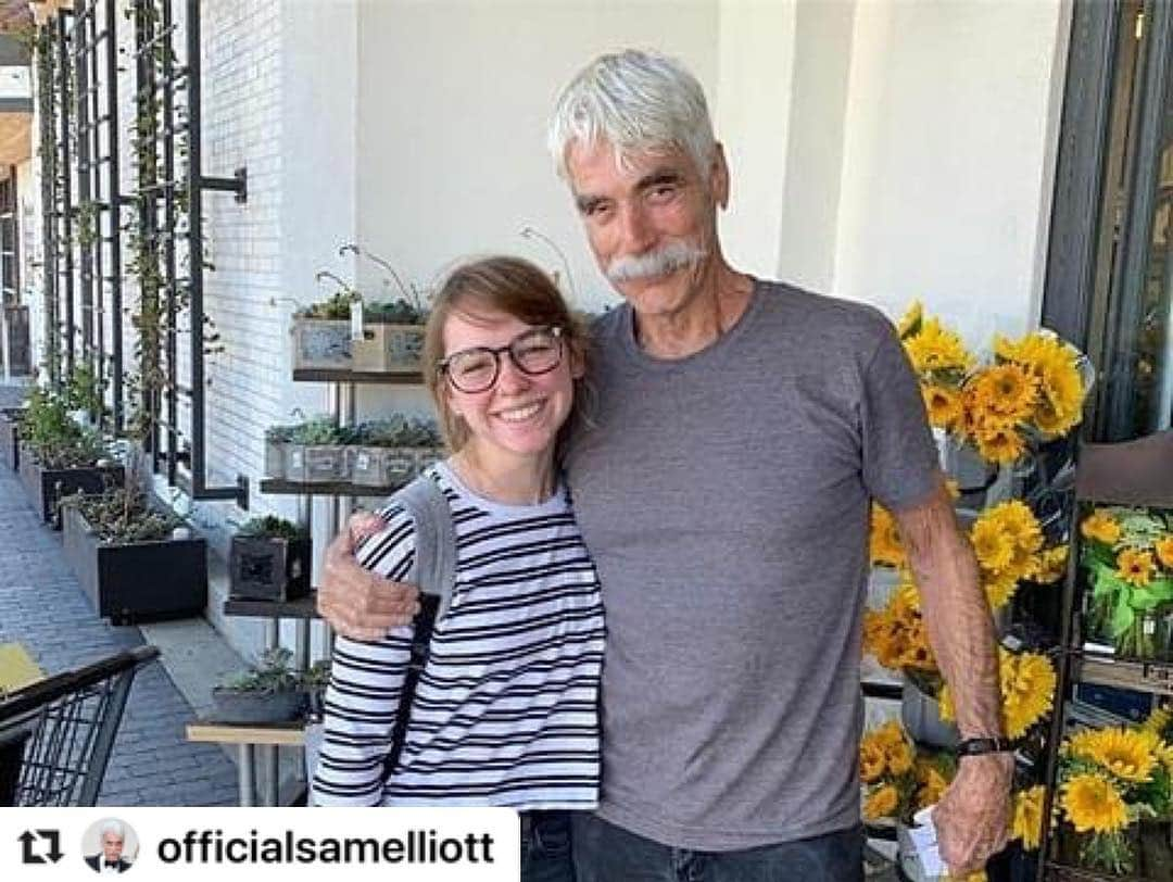 シャロン・ローレンスさんのインスタグラム写真 - (シャロン・ローレンスInstagram)「#Repost @officialsamelliott  So Nice Meeting This Young Rancher. Hard Work Really Does Pay Off. In fact, Why Don't You Give Her A Follow. She Won't Bite...In Fact By The Way She's Been Working Has Made Me Proud. So Great Meeting A Young Rancher For The First Time. One That Hasn't Given Up. Proud Of You Kid. @frugal.filly」3月17日 6時28分 - sharonelawrence