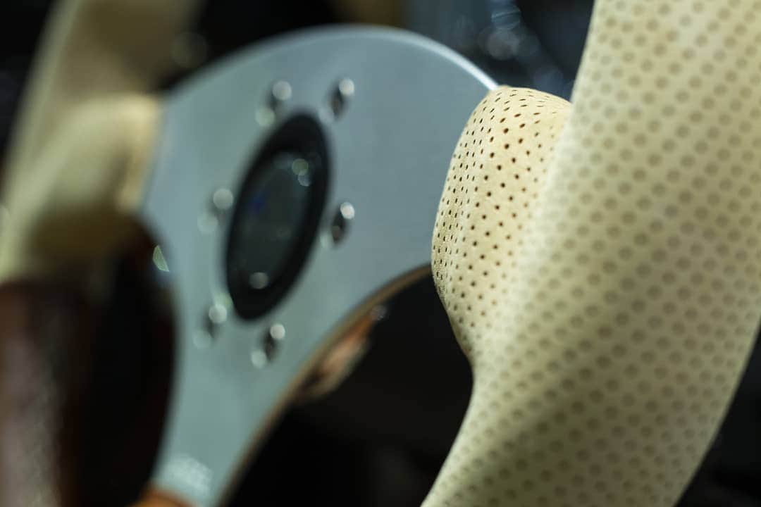 パガーニ・アウトモビリのインスタグラム：「The infinite details of the masterpiece.  #pagani #zonda #zondac12 #gimsswiss #zonda20 #zonda20anniversary @gimsswiss @genevamotorshow_2019」