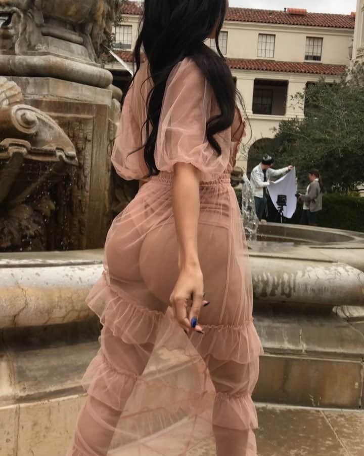 Brittany Rennerのインスタグラム：「Disney Princess slay in @fashionnova 🤣」