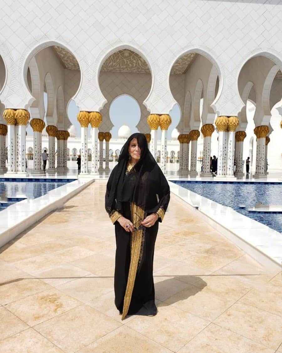 Susana Vieiraさんのインスタグラム写真 - (Susana VieiraInstagram)「Impossível não se emocionar ao visitar a Grande Mesquita de Abu Dhabi 🕌🇦🇪😌」3月17日 7時23分 - susanavieiraoficial