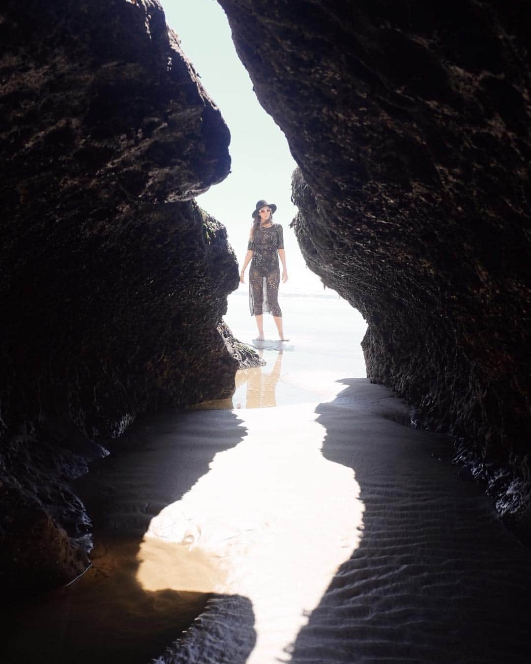 ライアン・ダニエル・ドブソンのインスタグラム：「🏝 📸 @reveyeved」