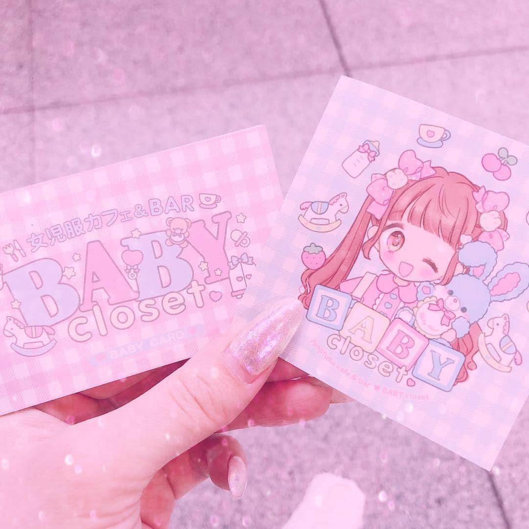 小峰みこさんのインスタグラム写真 - (小峰みこInstagram)「#babyclothet に行ってきました👶 みんな可愛かった🍼💕 お店の内装も可愛かったー😽  #女児服カフェ #mezzopiano #angelblue #ばぶみ #みこお姉ちゃん #みこっくま」3月17日 7時33分 - mico_19911201