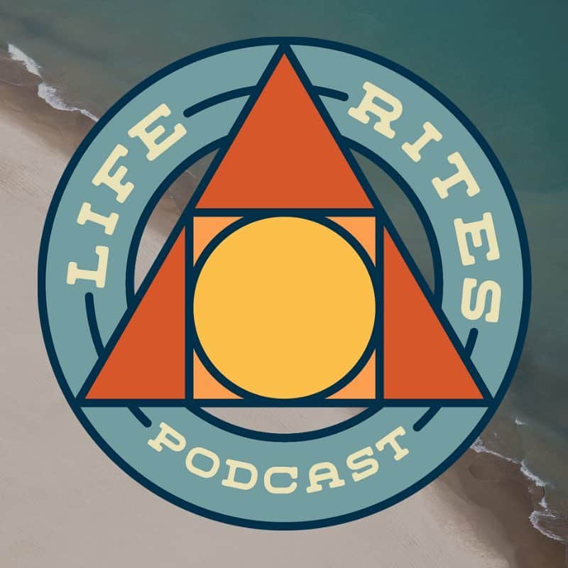 マックス・カーバーのインスタグラム：「Super excited to share a project I have been developing with my friend @ari.andersen for the past several months... LIFE RITES... a podcast that explores personal rites of passage and transformative adventures. I have been blown away by the stories we have already had the pleasure of recording. Will be posting updates and episodes in the coming weeks. Hope you tune in. Many adventures to come #podcast #podcasts #itunes #travel #adventure #yolo #liferites  @liferites www.liferitespodcast.com」