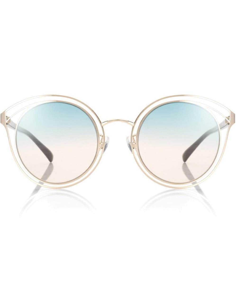 JINSさんのインスタグラム写真 - (JINSInstagram)「🌴🌵Festival season is upon us and we’re more than excited for the latest drop of our new SS19 sunglasses. ☀️ . Get ready 💥 and grab your pair online and in stores in time for your next Summer fit. All sunglasses $60. . Swipe ⏪ for these Sunnies. Check them out online at jins.life/ss19 and in stores! 🕶🖤」3月17日 9時50分 - jins.usa