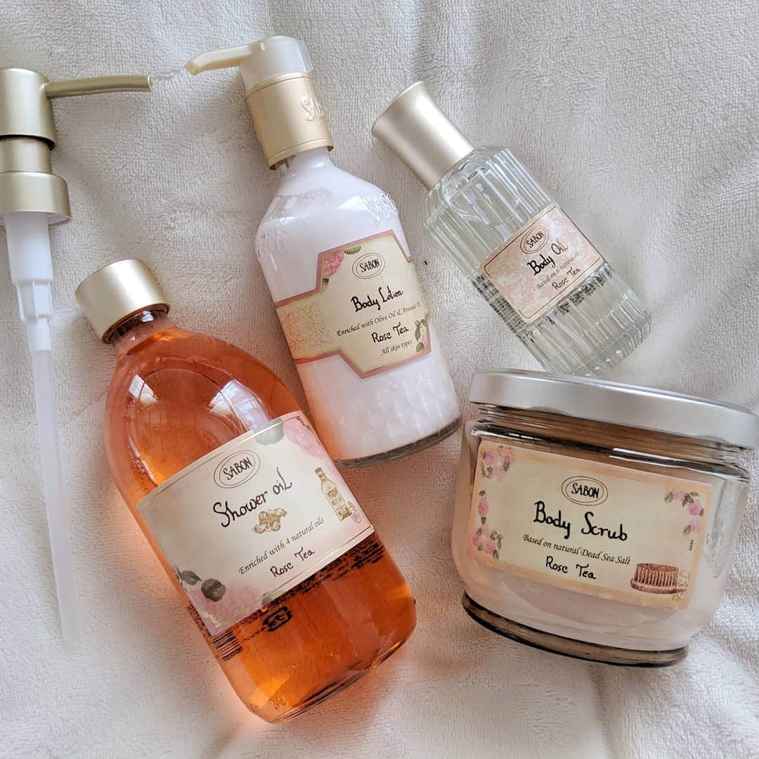 雨宮めるさんのインスタグラム写真 - (雨宮めるInstagram)「お誕生日月は、幸せがいっぱい♡ #savon #bodyjel #bodyscrub #bodyoil #bodycream #birthday #birthdaypresent #誕生日プレゼント #誕プレ #女子力アップ」3月17日 9時52分 - amamiya_melty