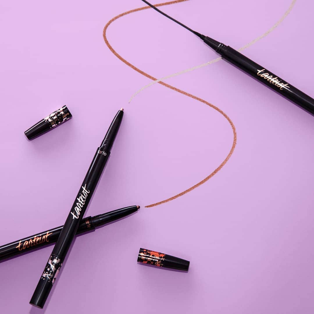 Tarte Cosmeticsさんのインスタグラム写真 - (Tarte CosmeticsInstagram)「We remixed our best-selling tarteist™ double take eyeliner in black to create 2 MORE shades in bronze & white gold‼️ Each liner has a waterproof liquid on one end & a gel formula on the other end for easy 🔥 lewks! #crueltyfree #rethinknatural #tarteREMIX #REMIXnatural #REMIXyourself #tarteistPRO #naturalartistry」3月17日 10時16分 - tartecosmetics