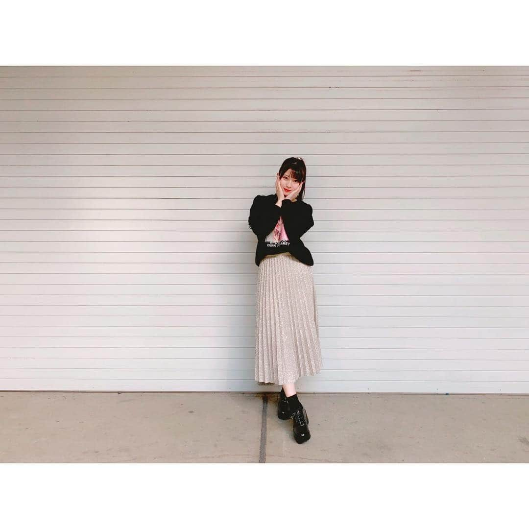 行天優莉奈さんのインスタグラム写真 - (行天優莉奈Instagram)「握手会ありがとうございました😊❤️ なかなか珍しいファッション？！ #トレーナー女子」3月17日 21時15分 - yurina.0314