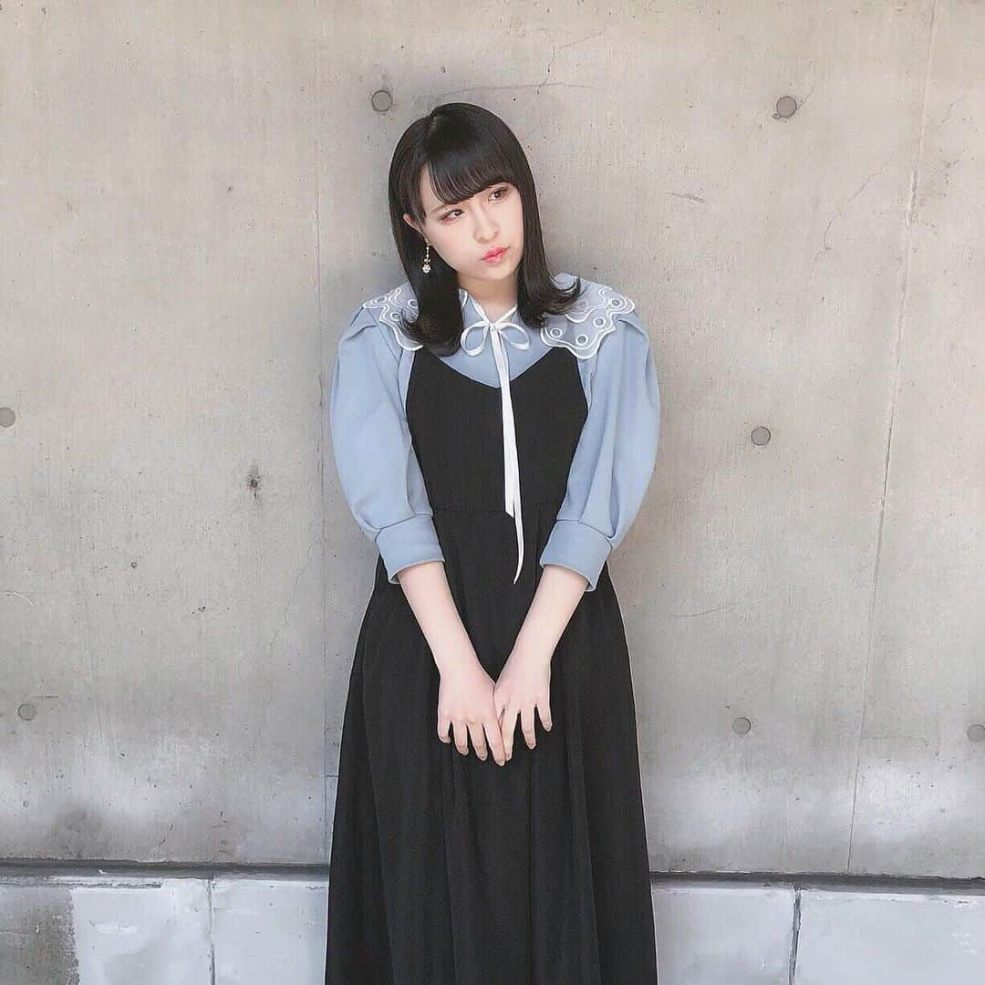 川本紗矢さんのインスタグラム写真 - (川本紗矢Instagram)「今日は少し春っぽく…💠💙 . #私服 #パフスリーブ #ディーホリック #dholic #ヘアアレンジ #外ハネ」3月17日 19時48分 - sayaya_38