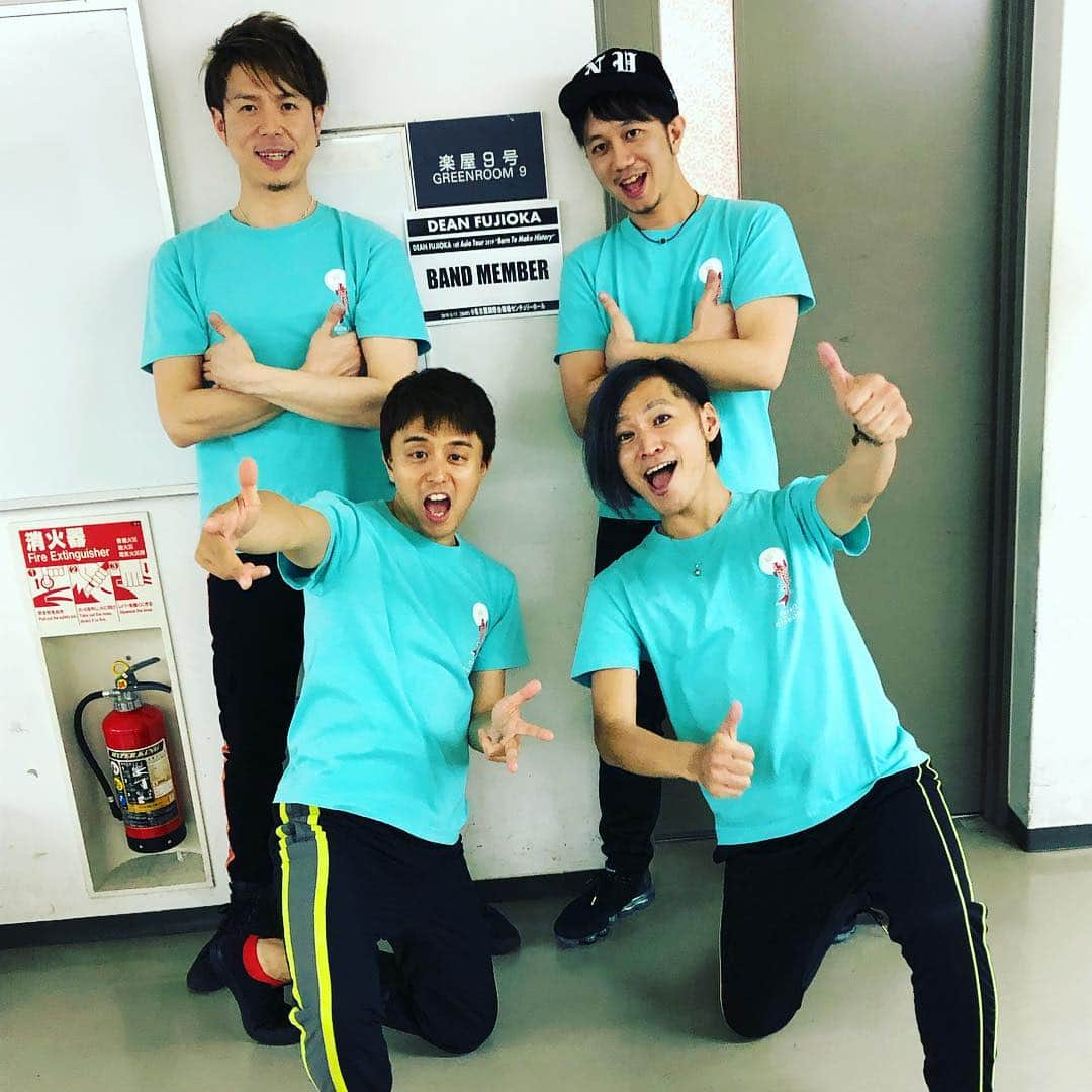 神宮司治さんのインスタグラム写真 - (神宮司治Instagram)「オーイェー！！！ 終わりましたよー！！！！ #deanfujioka #神宮司治 #ドラム #名古屋」3月17日 20時31分 - ojro_men