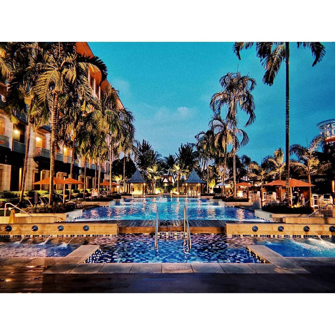 ダンソン・タンのインスタグラム：「🏊🏊🏊 #DT #HOTHEART #唐禹哲 #DT視角」